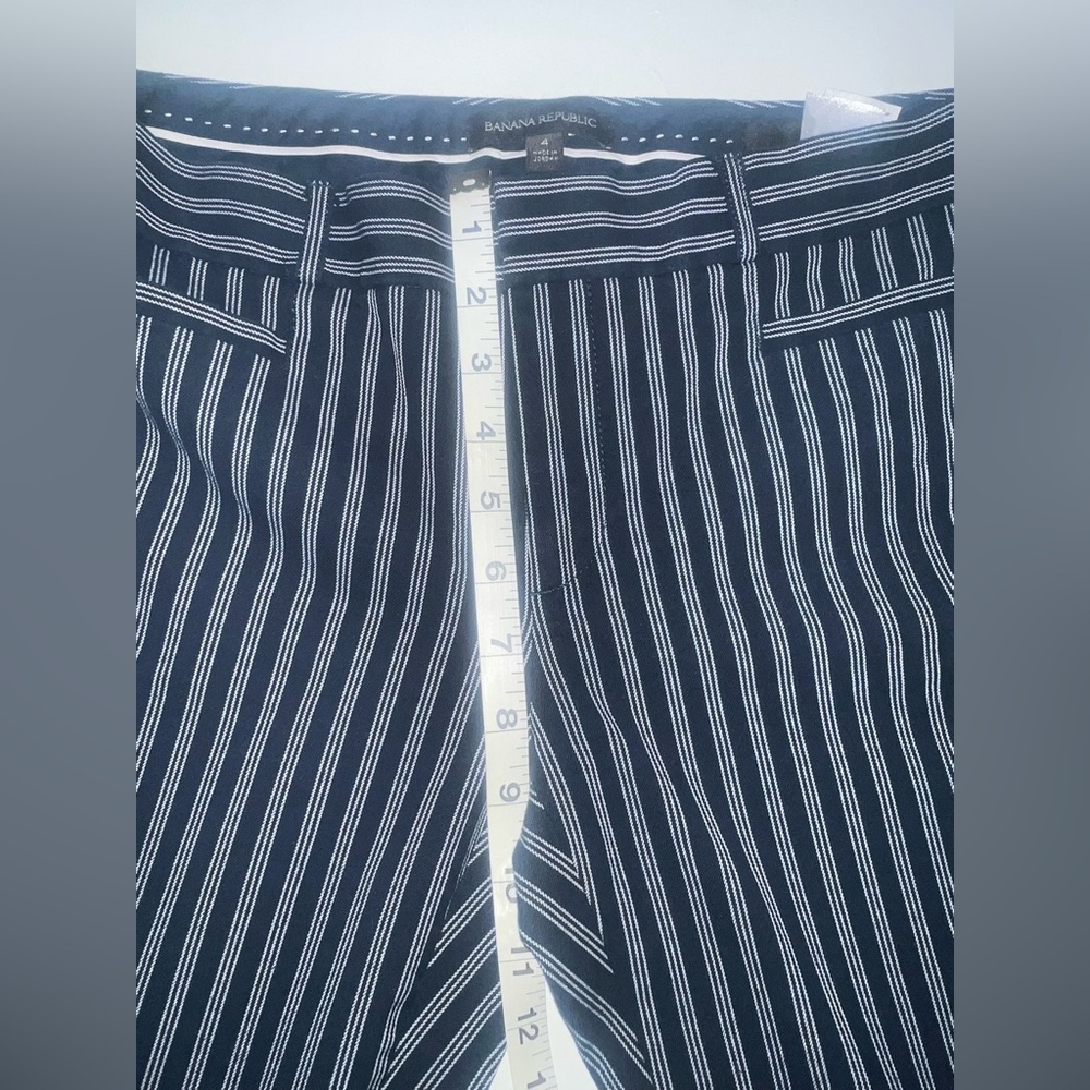 Banana Republic Navy Sloan Skinny Crop Striped Pants Size 4 - Picture 8 of 9